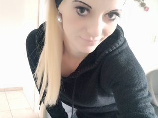 Chat de vídeo erótico MoaningKitty23