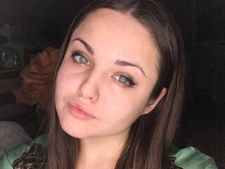 Chat de vídeo erótico Adonia34