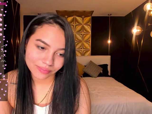 Capturas de tela de transmissão MollyJones1