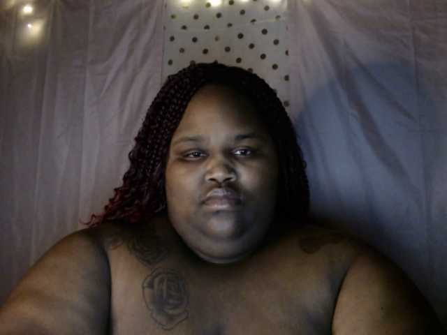 Capturas de tela de transmissão Molushyy