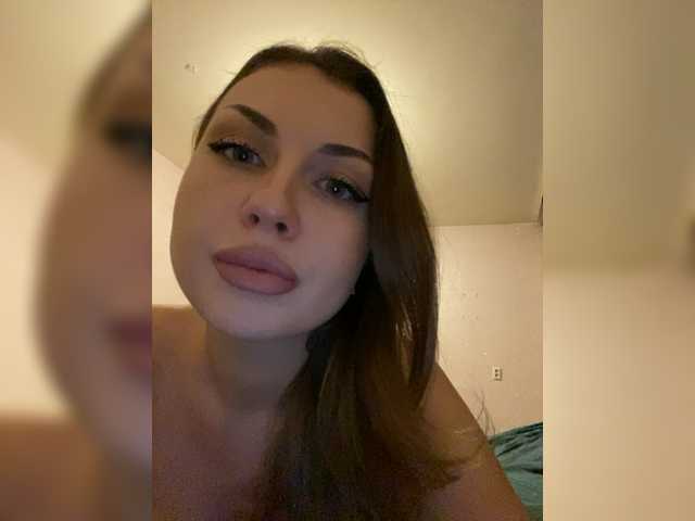 Capturas de tela de transmissão dikaya_koshka_ADAAAAA