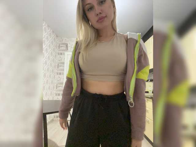 Capturas de tela de transmissão dikaya_koshka_ADAAAAA