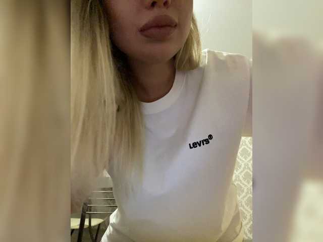 Capturas de tela de transmissão dikaya_koshka_ADAAAAA