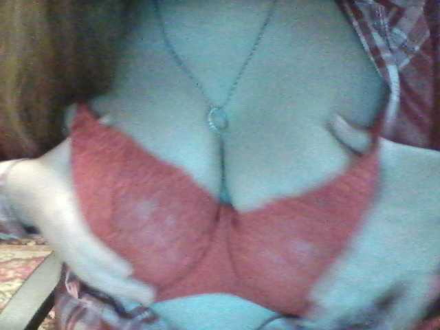 Fotos Limonadka Who want see my sexy tits? 30 tokens!
