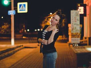 Chat de vídeo erótico Ms-San