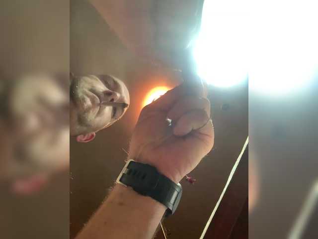 Capturas de tela de transmissão Mysteryd
