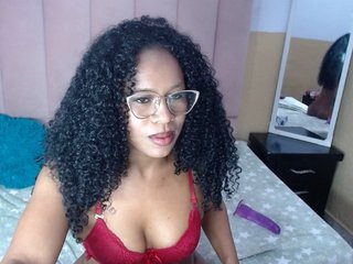 Chat de vídeo erótico NahomiLips