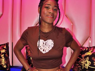 Chat de vídeo erótico NahomyyBrownn