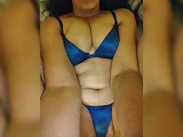 Capturas de tela de transmissão NakedMILFx