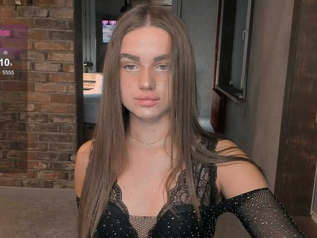 Capturas de tela de transmissão Naomimif