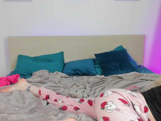 Capturas de tela de transmissão nastyakitty
