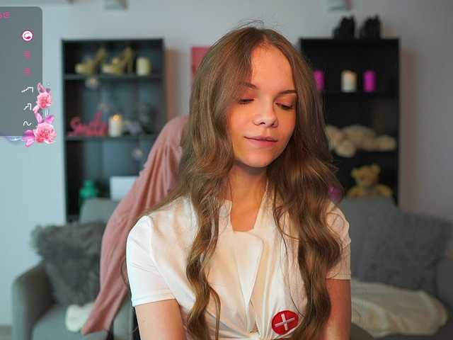 Fotos NatashaMalko Target: Strip to naked show @total @remain @sofar If you want to talk with somebody I'm here to make your day better #teen #shy #smalltits #18 #lush