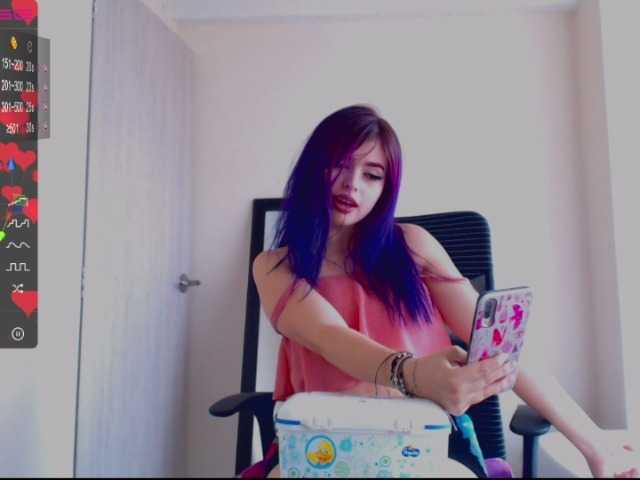 Capturas de tela de transmissão natasharichar