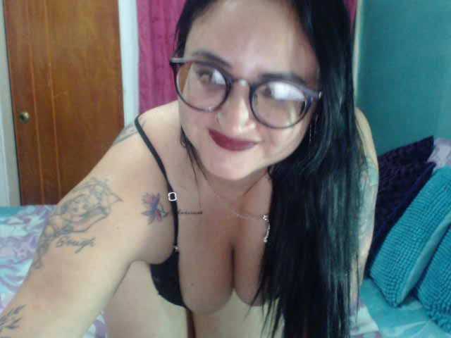 Capturas de tela de transmissão naugthy1