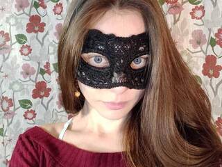 Chat de vídeo erótico Nellinevdele