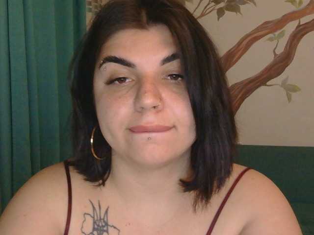 Capturas de tela de transmissão Nemezziida