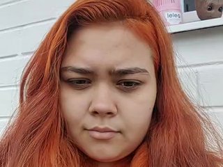 Chat de vídeo erótico NessiePolly