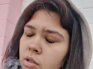 Chat de vídeo erótico NessiePolly