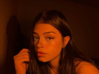 Chat de vídeo erótico NiaMiller