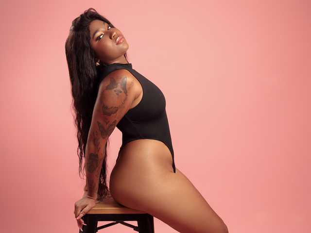 Foto do perfil NickyRosse1