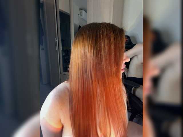 Capturas de tela de transmissão NicoleDaniell