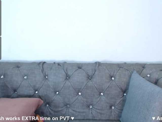 Capturas de tela de transmissão NicoleThomas