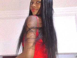 Chat de vídeo erótico Nicolette-x