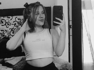 Chat de vídeo erótico NicollePetit