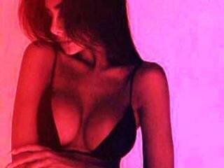 Chat de vídeo erótico NiEchin