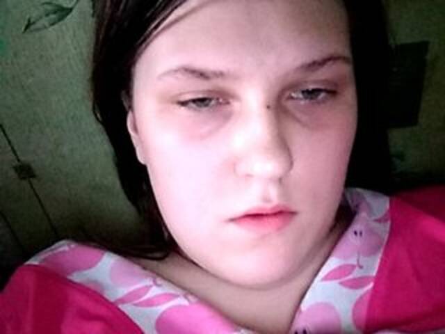 Capturas de tela de transmissão NikaMonroe