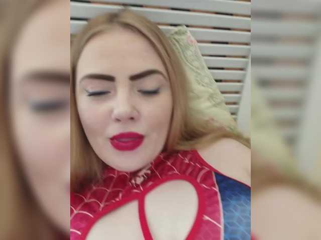 Capturas de tela de transmissão Niki-chiki
