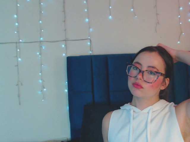 Capturas de tela de transmissão nikollehuyt