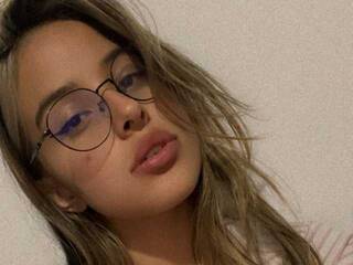 Chat de vídeo erótico NikolleWinner