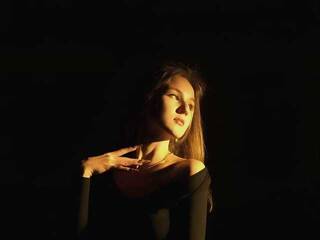 Chat de vídeo erótico Niktoria-Shy