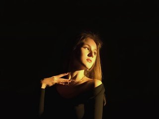 Chat de vídeo erótico Niktoria-Shy