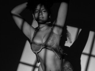 Chat de vídeo erótico NinaCollinss