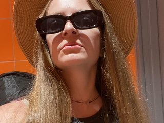 Chat de vídeo erótico KiraMaxi