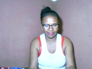 Chat de vídeo erótico Nirinah2710