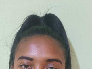 Chat de vídeo erótico Nisaina