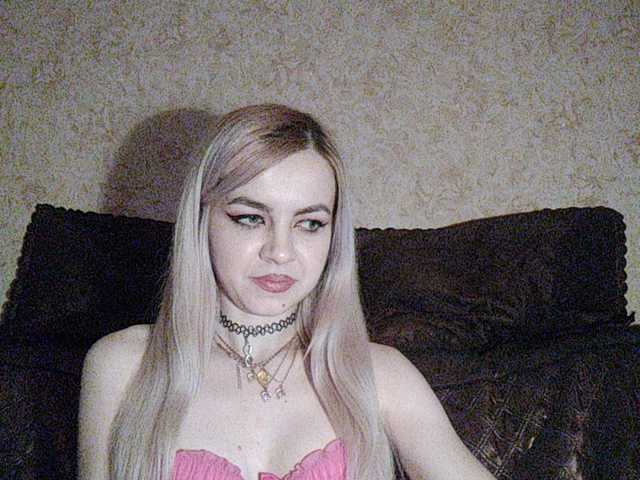 Fotos NixBerry Hi guys! Goal - Hot dance, add to your friends! As well as your wishes and requests for a tip, write )Все просьбы за токены. Нет токенов ставьте любовь - это бесплатно! Все самое интересное в привате! Зовите меня!