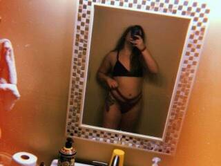 Chat de vídeo erótico OdessyMills