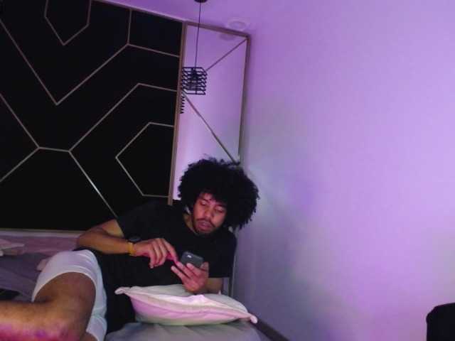 Capturas de tela de transmissão OddCouple