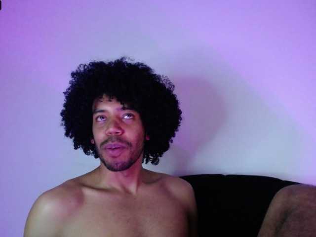 Capturas de tela de transmissão OddCouple