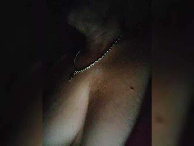 Capturas de tela de transmissão Sandra-Boobs