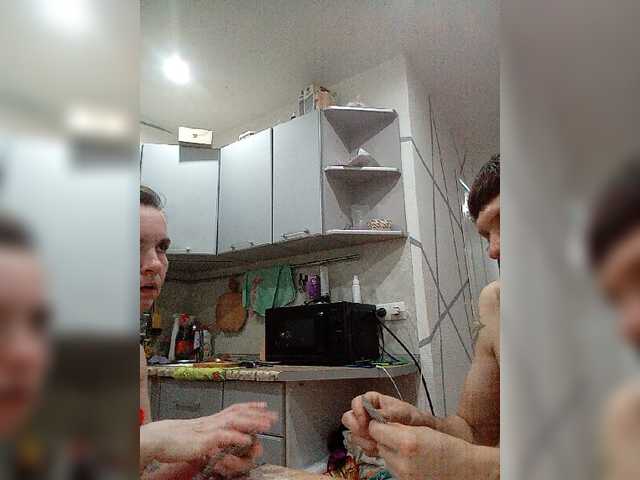 Capturas de tela de transmissão OliJane