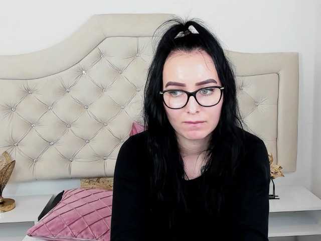 Capturas de tela de transmissão OliviaDiamond