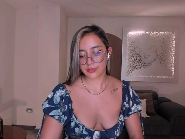 Fotos OliviaMartin1 ⭐Subtle, elegant and horny, that's me!♥⭐ ♥ IG: oliviamartincm1 ♥ Goal: Deepthorate +Oil ass @remain left ♥