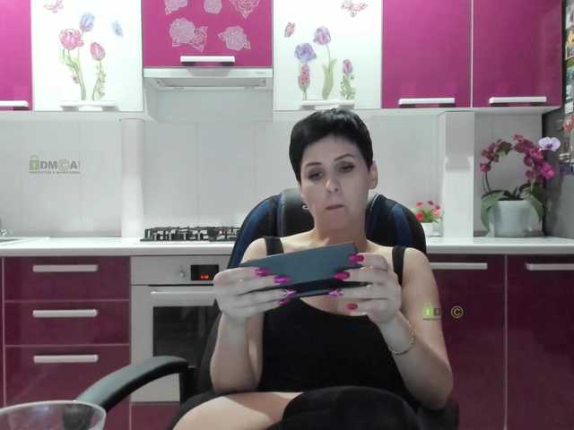 Capturas de tela de transmissão Olivija2020