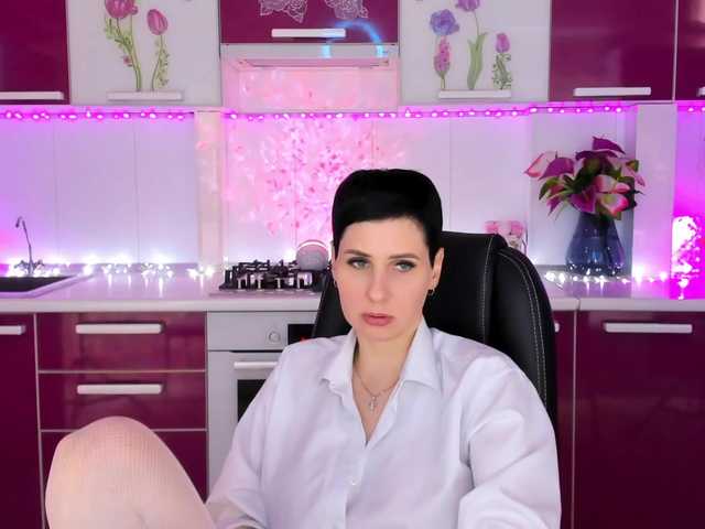 Capturas de tela de transmissão Olivija2020