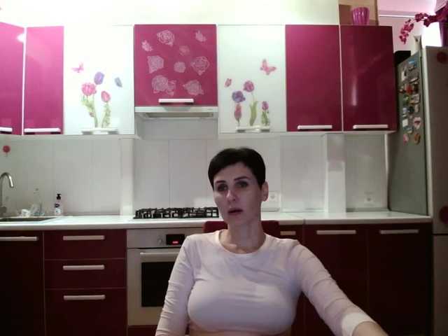 Capturas de tela de transmissão Olivija2020